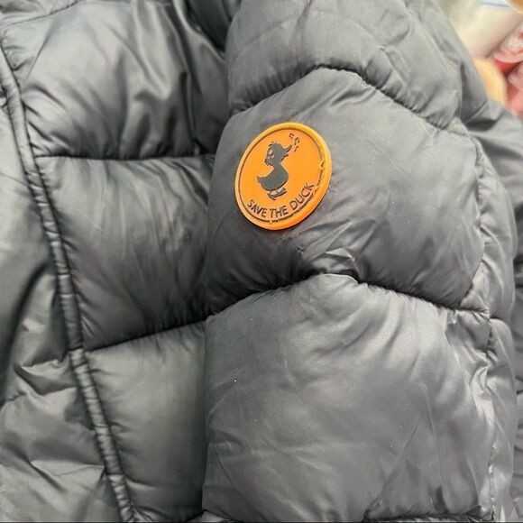 Save The Duck BOYS' ROB FAUX FUR LINED HOODED PUFFER JACKET IN BLACK size 4(boy) - Picture 7 of 8